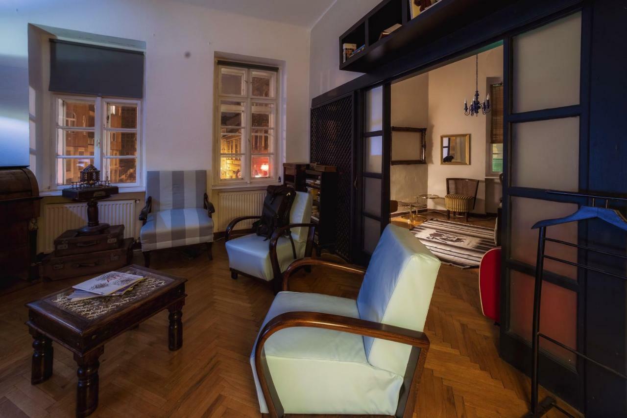 Santico Art Hotel And Hostel Budapest Esterno foto
