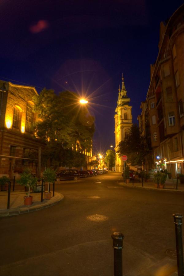 Santico Art Hotel And Hostel Budapest Esterno foto